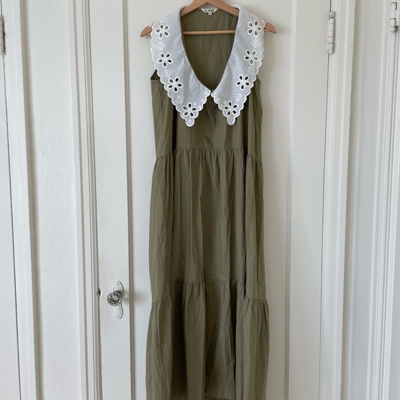 Ali Golden sample dress- one of a kind - Picture 1 of 2